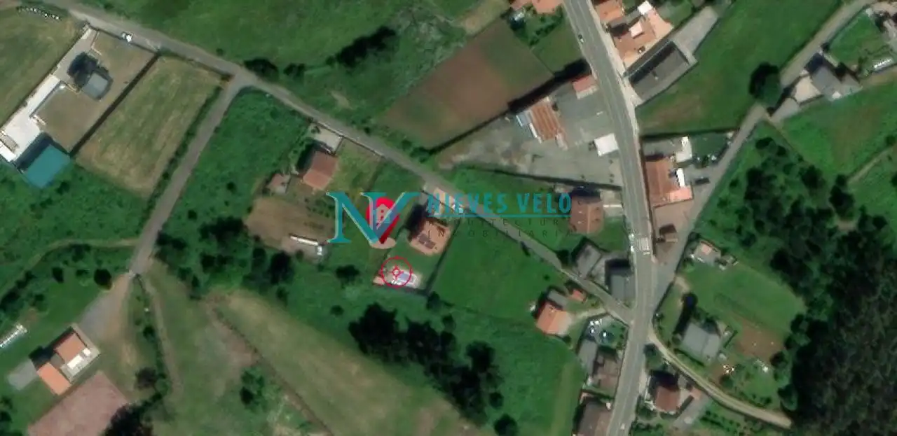 Terreni e lotti in vendita a Carballo
