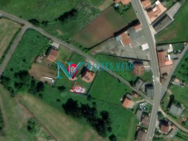 Terreny residencial en venda a Carballo