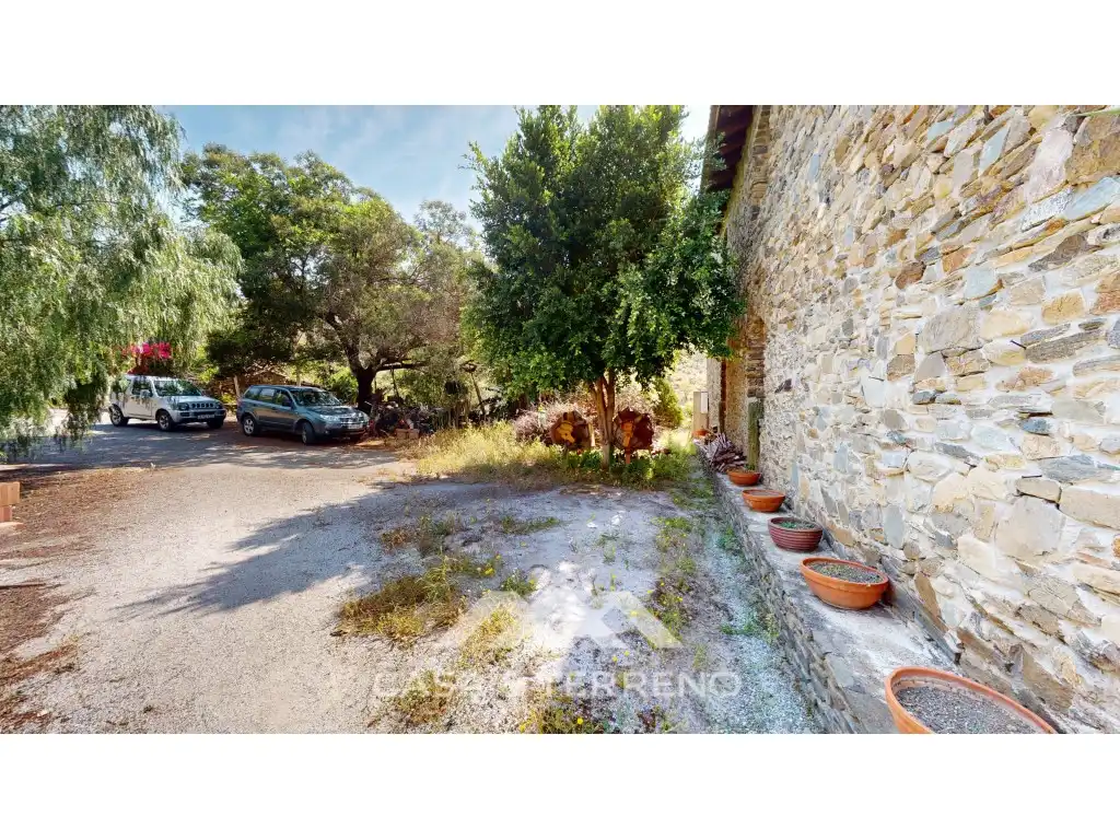 Vista exterior de Casa o xalet en venda en Moclinejo amb Piscina