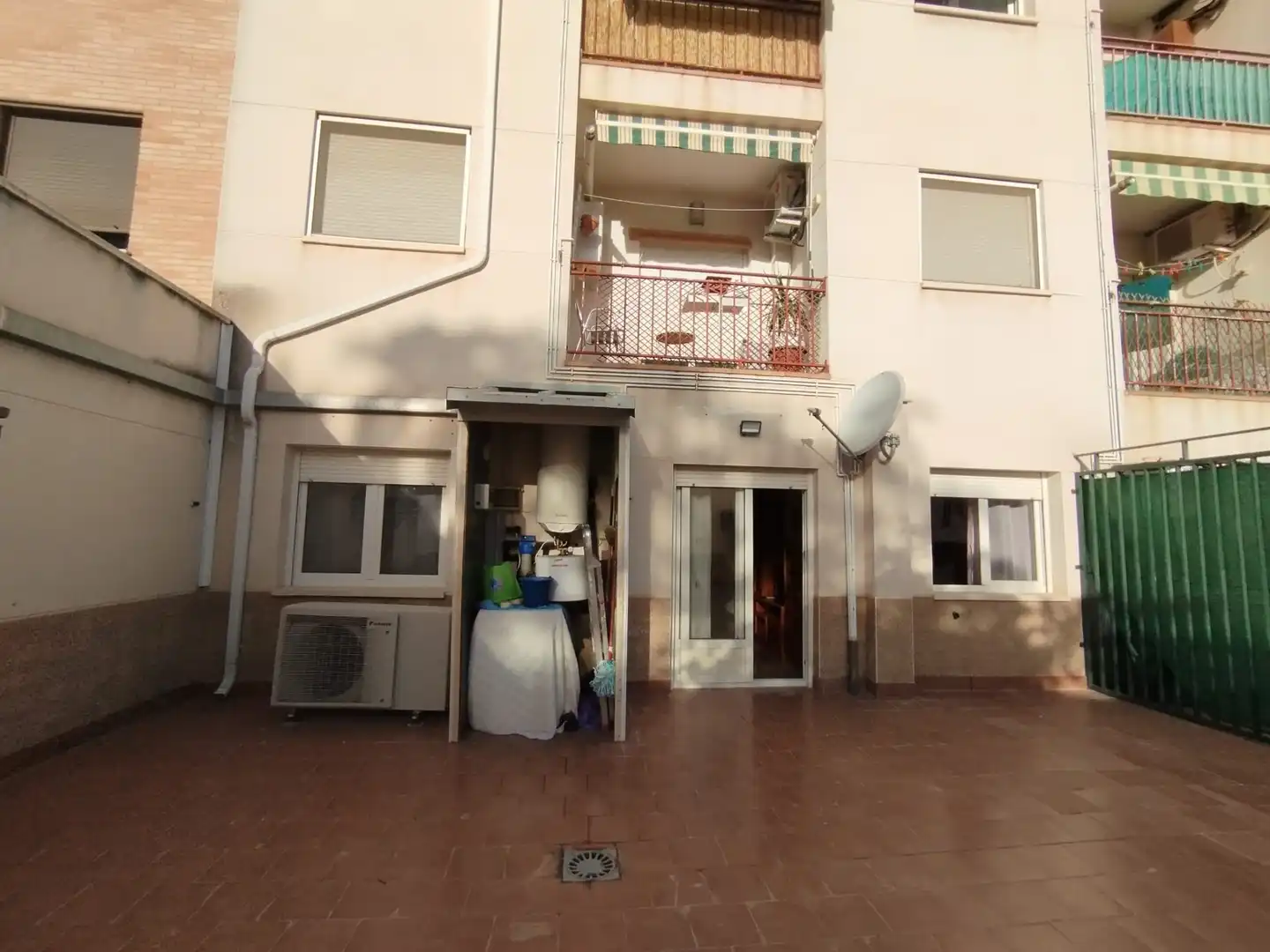 Vivienda con jardín en venta en Calle Buenos Aires, imagen 17