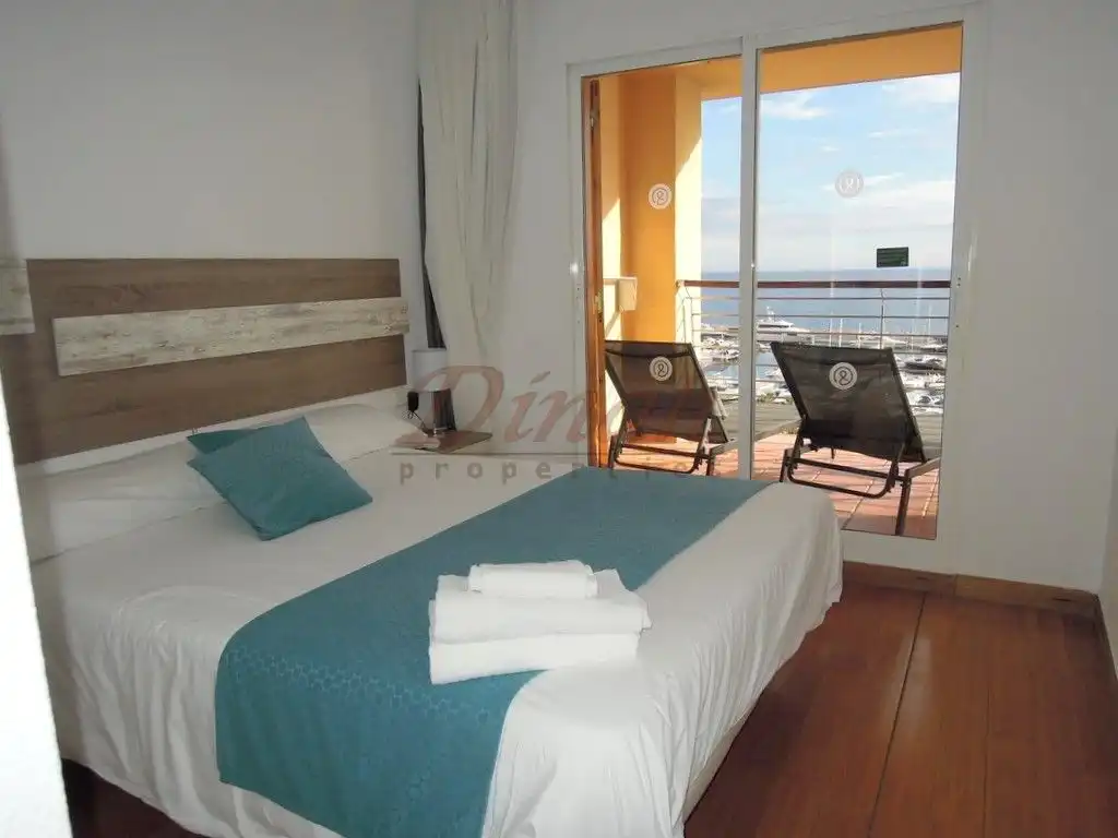 Habitación de Apartamento en venta en Altea con Aire acondicionado, Calefacción y Piscina comunitaria