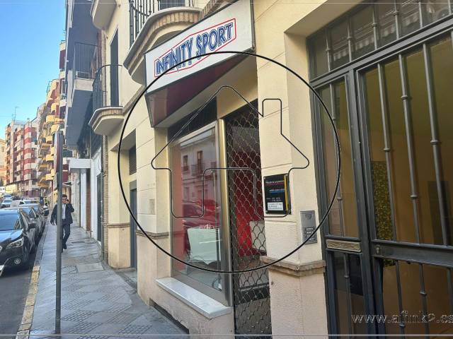 Local comercial en Alquiler en La Palma en Centro