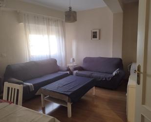 Sala d'estar de Pis de lloguer en  Almería Capital