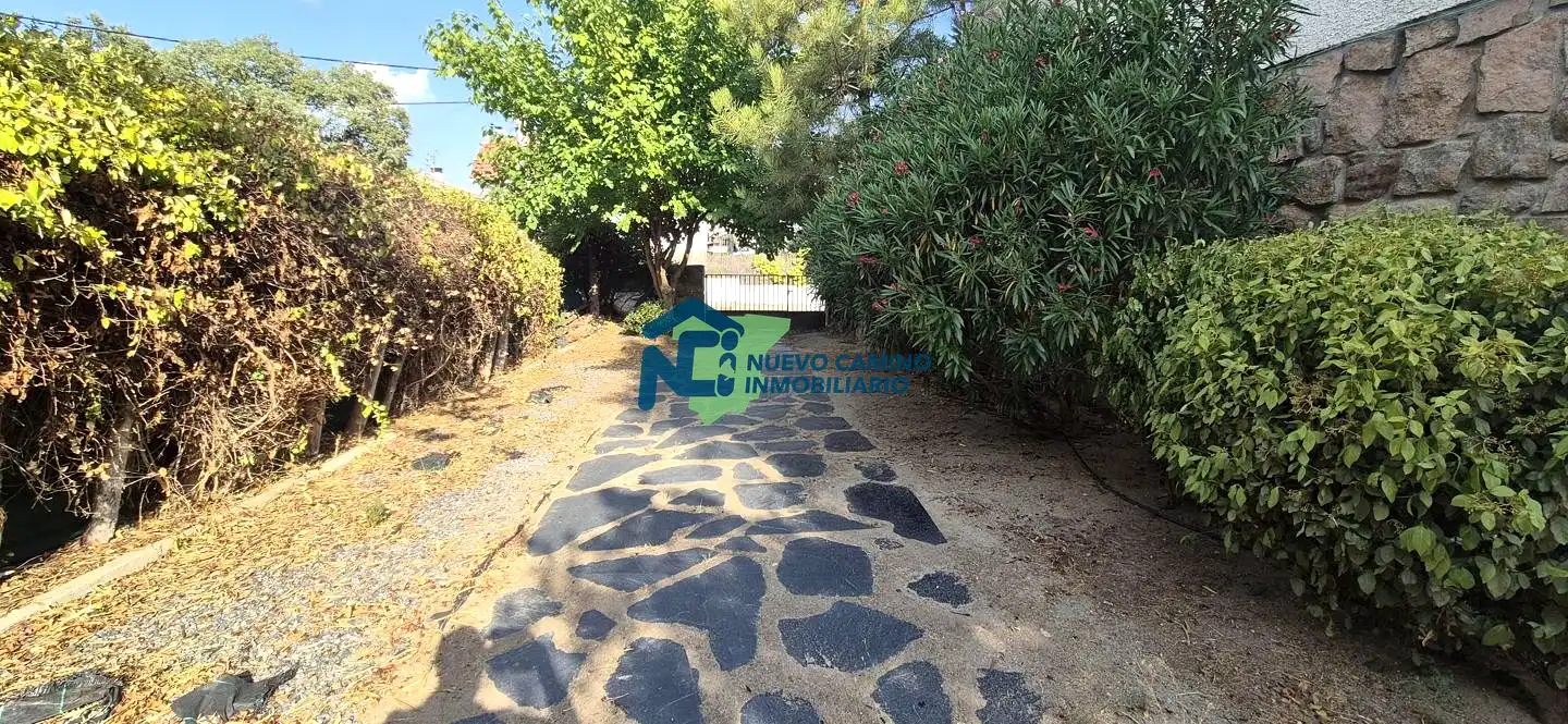 Casa o chalet en venta en Federico Del Cerro, 23, Los Ángeles - Jarandilla