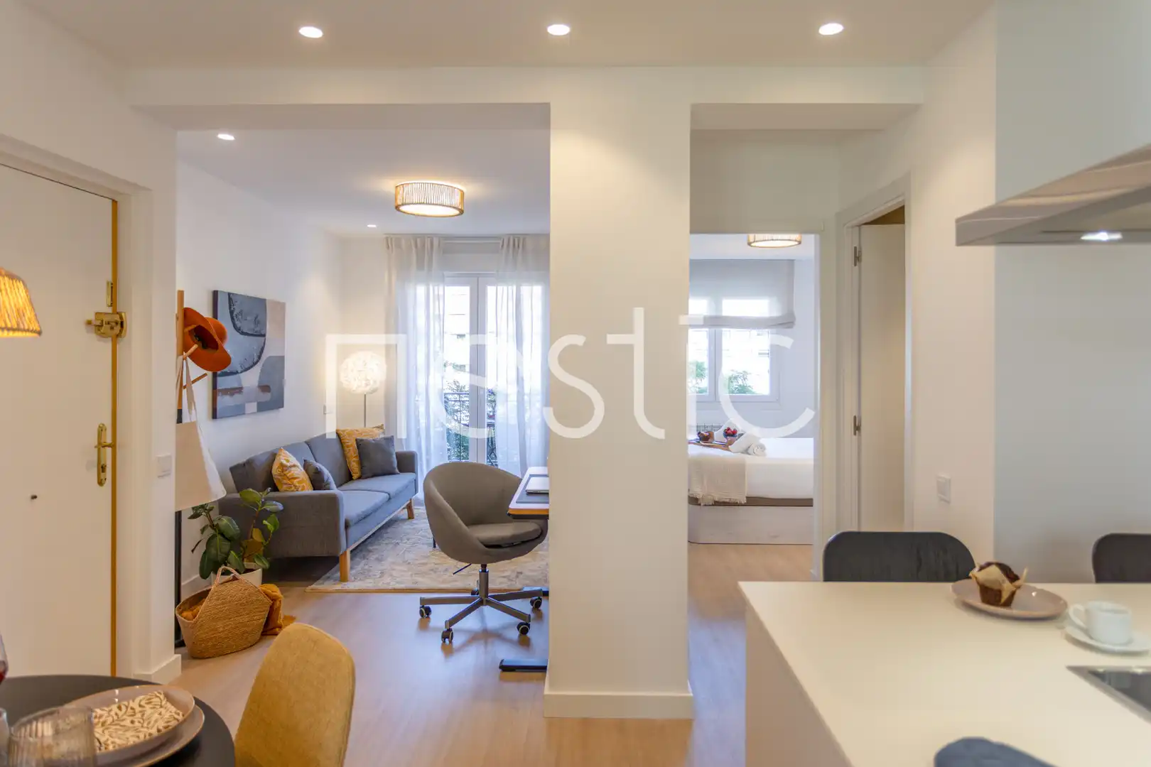 Sala d'estar de Apartament de lloguer en Madrid amb Aire condicionat, Calefacció i Moblat