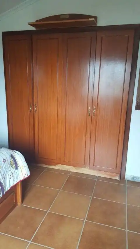 Habitación de Casa o chalet en venta en Pontevedra Capital  con Calefacción, Jardín privado y Terraza
