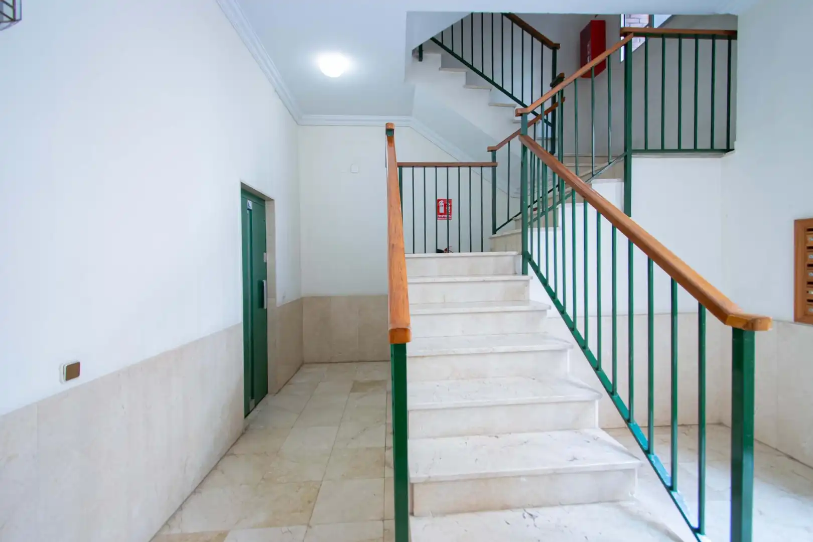 Flat with lift for sale in Casco Antiguo, imagen 7