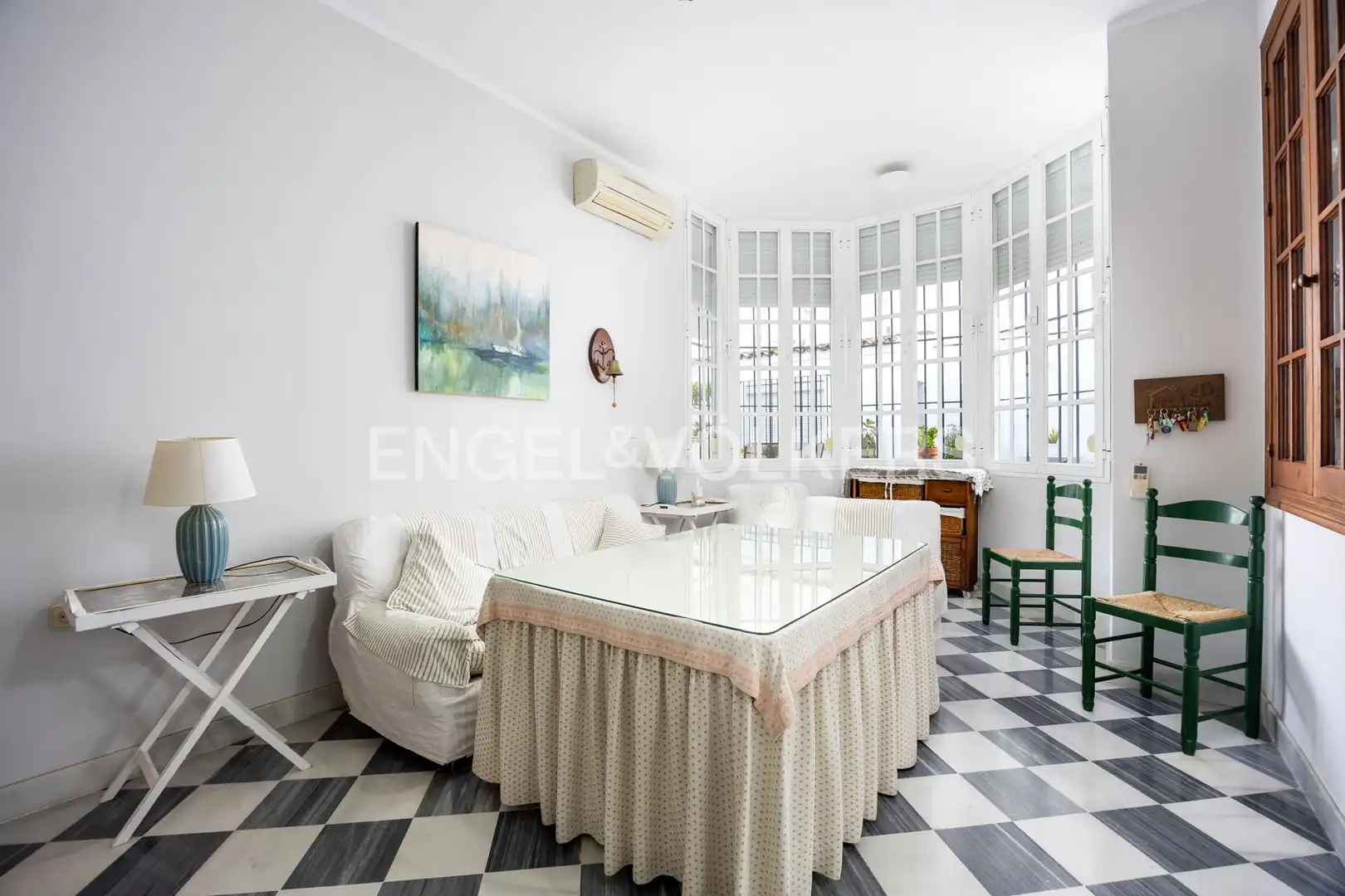Dining room of Houses for sale in Sanlúcar de Barrameda  with Air Conditioner, Heating and Private garden