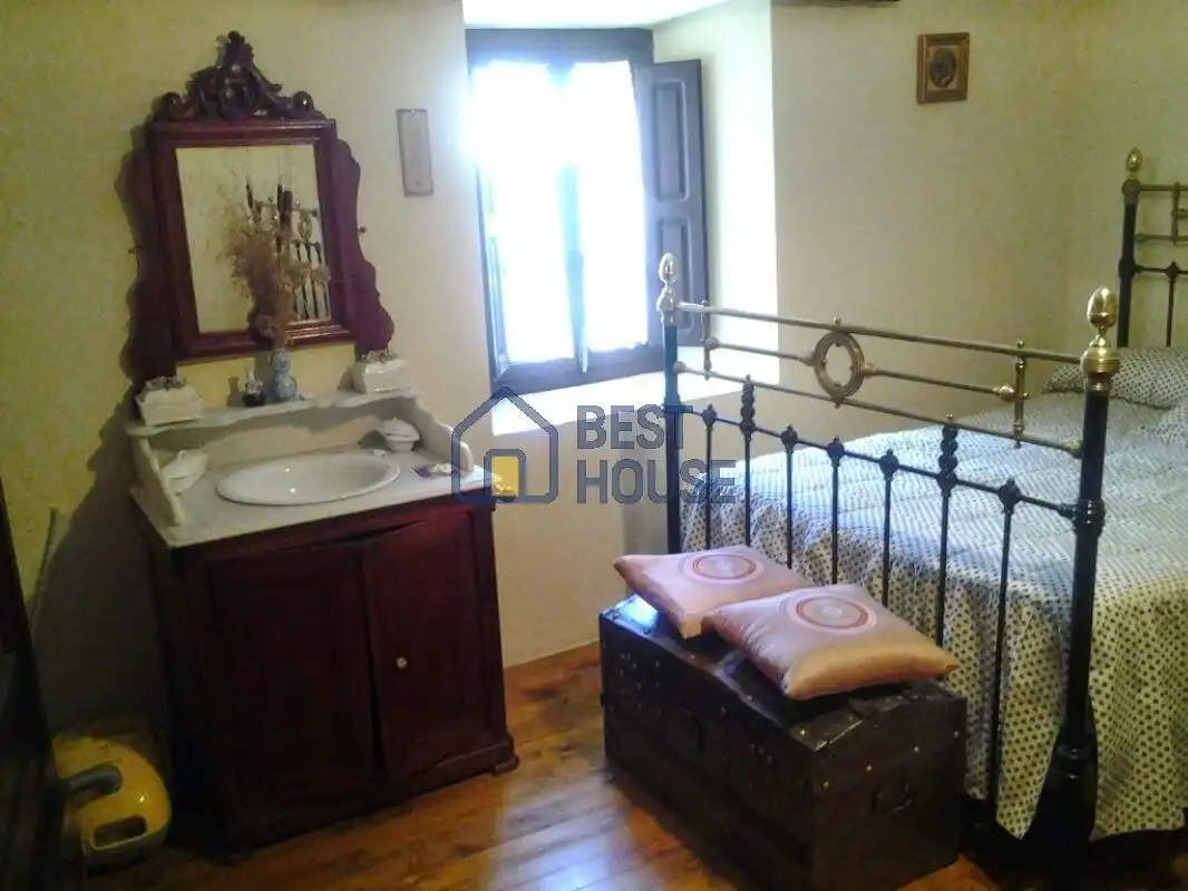 Habitación de Casa o chalet en venta en Boñar con Jardín privado
