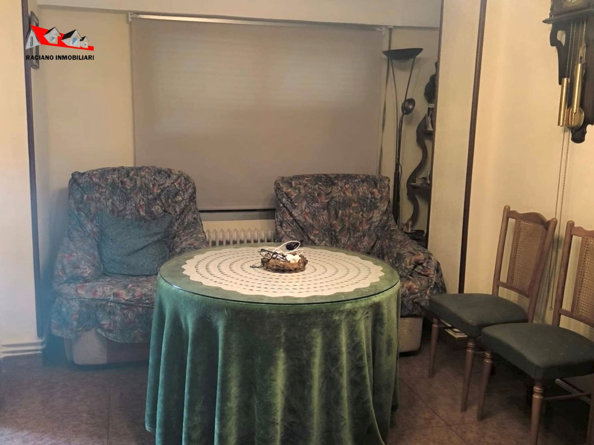 Living room of Flat for sale in  Albacete Capital  with Air Conditioner, Furnished and Balcony