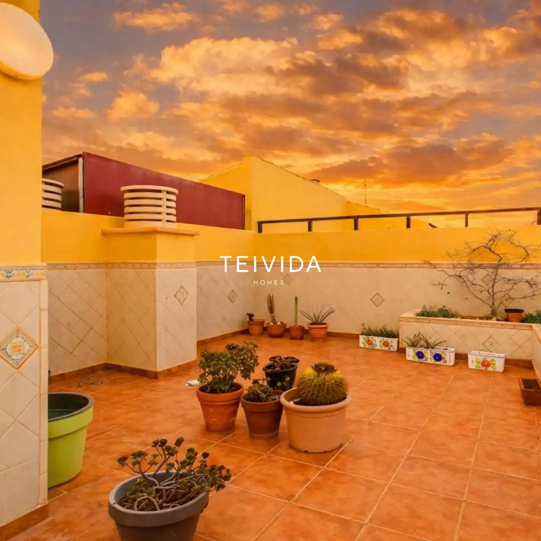 Penthouse with pool for sale in Calle Duquela, imagen 3