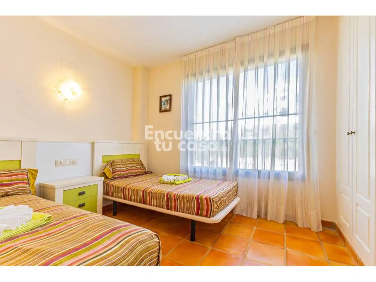 Schlafzimmer von Einfamilien-Reihenhaus zur Miete in Finestrat mit Klimaanlage, Heizung und Privatgarten