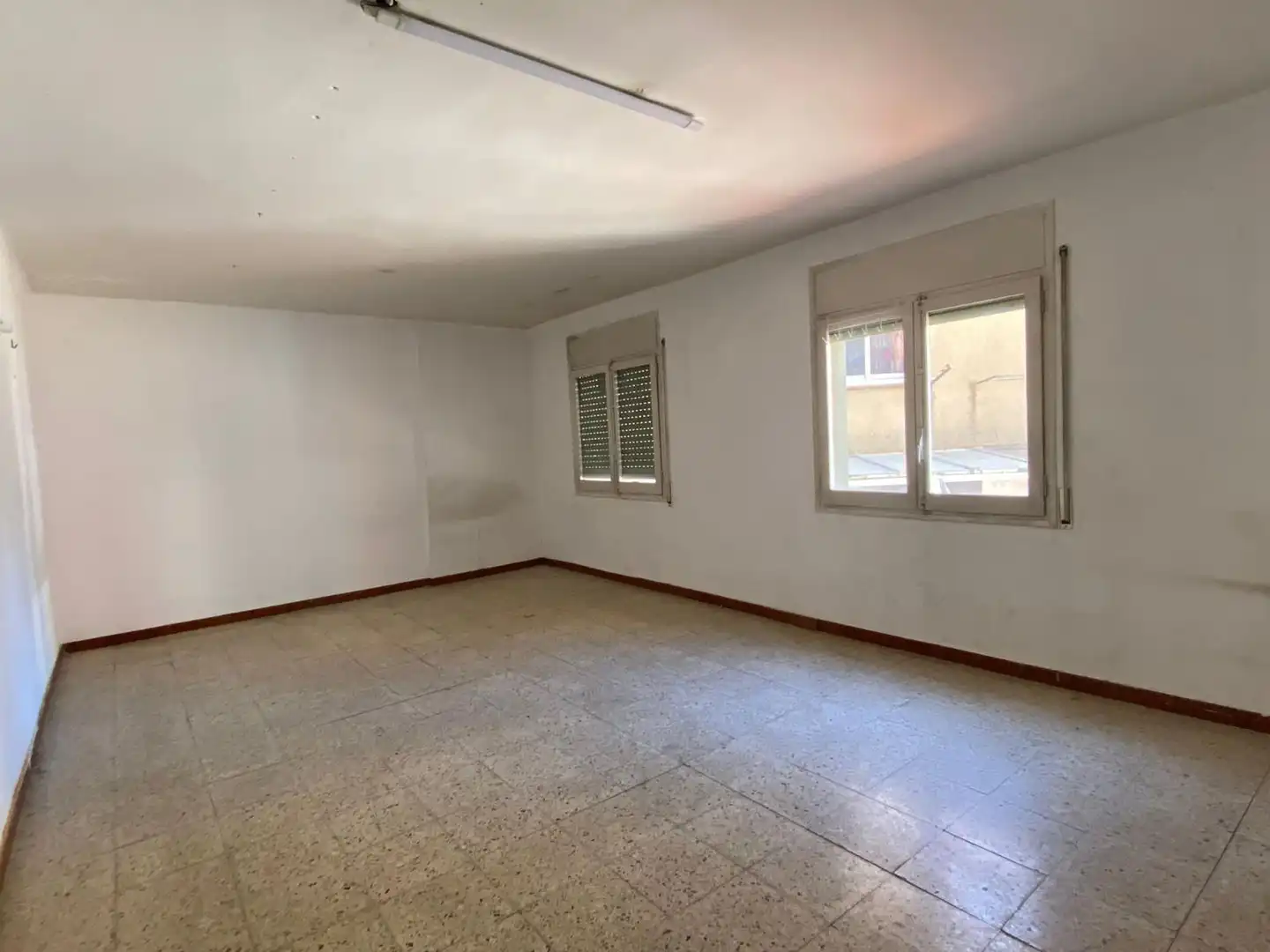 Geschaftsraum zur Miete in Sant Feliu de Llobregat