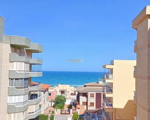 Exterior view of Flat to rent in Guardamar del Segura  with Air Conditioner and Balcony