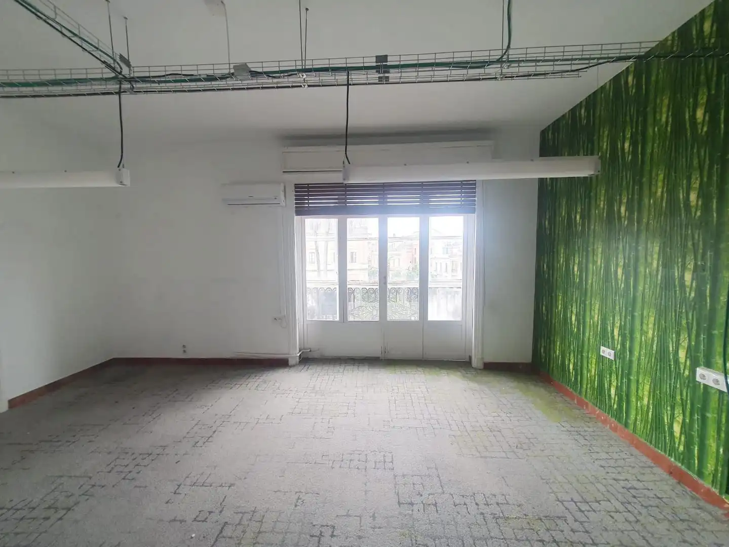 Büro zur Miete in Sevilla