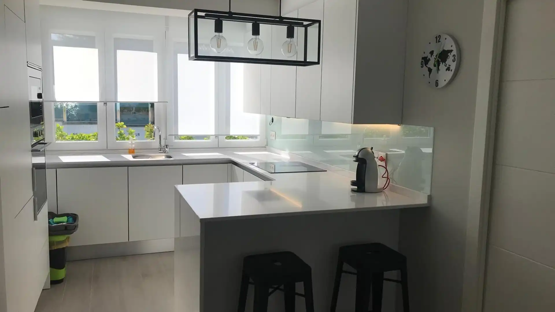 Kitchen of Flat for sale in Santander  with Furnished