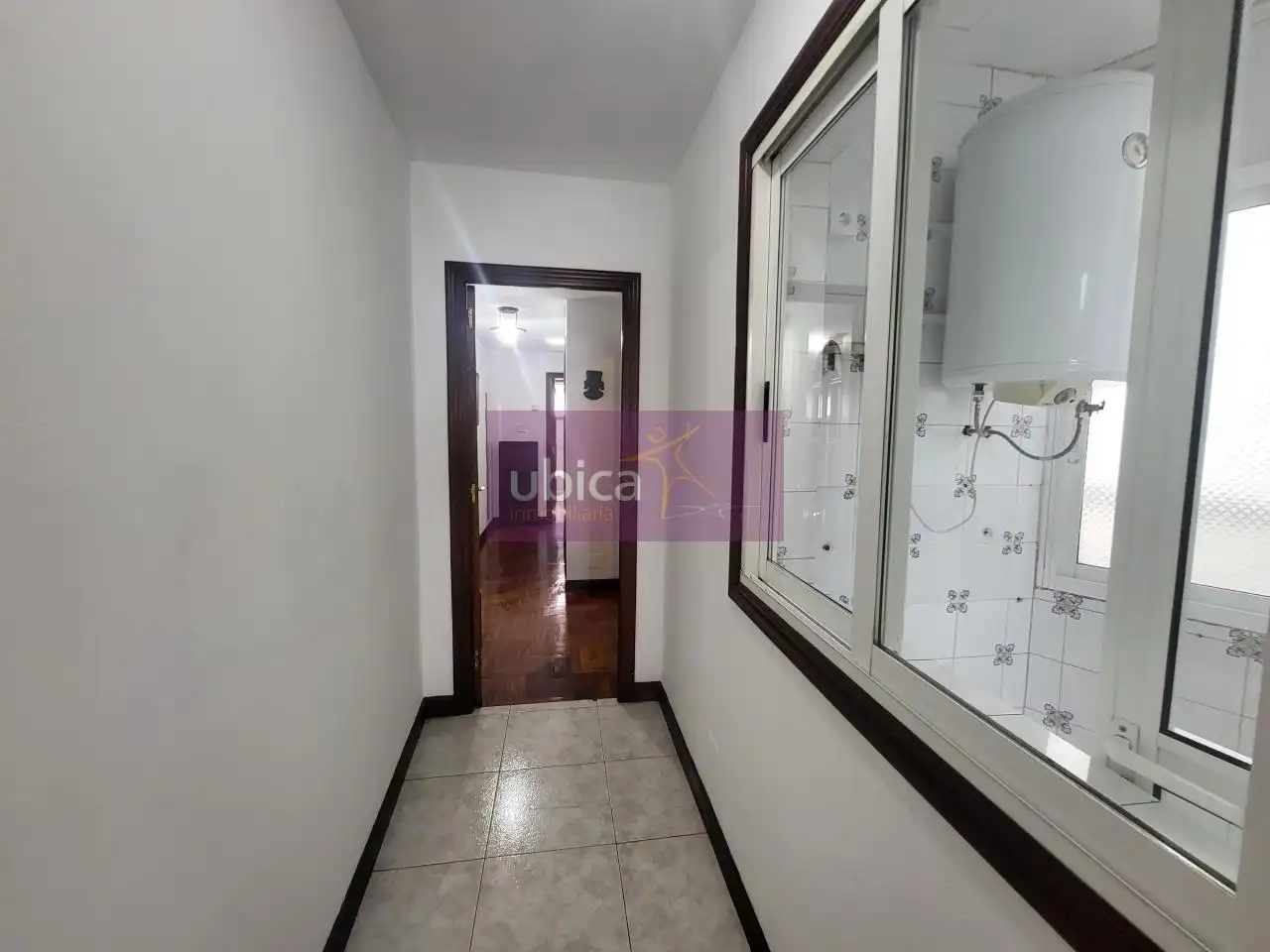 Piso en venta en Vigo  con Calefacción, Parquet y Terraza