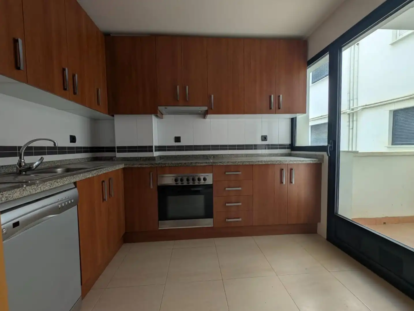 Kitchen of Flat for sale in Almería  with Community pool