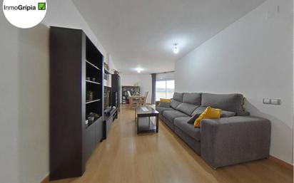 Living room of Flat for sale in Terrassa  with Heating and Parquet flooring