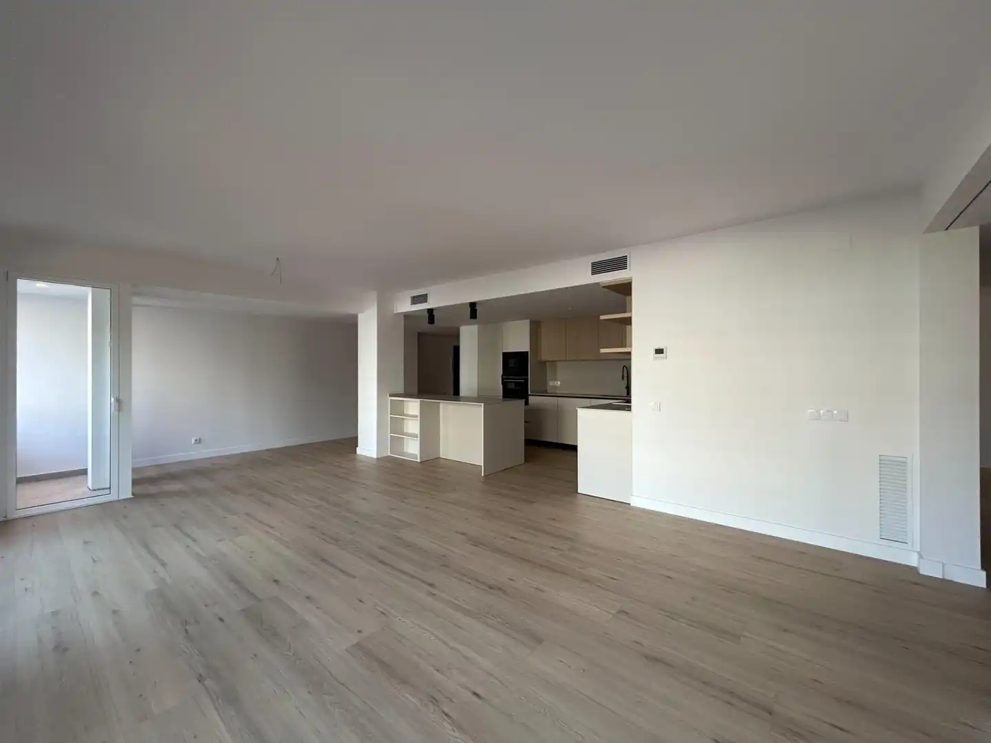 Apartamento en venta en Rambla JOSEP TARRADELLAS, 5, Centre