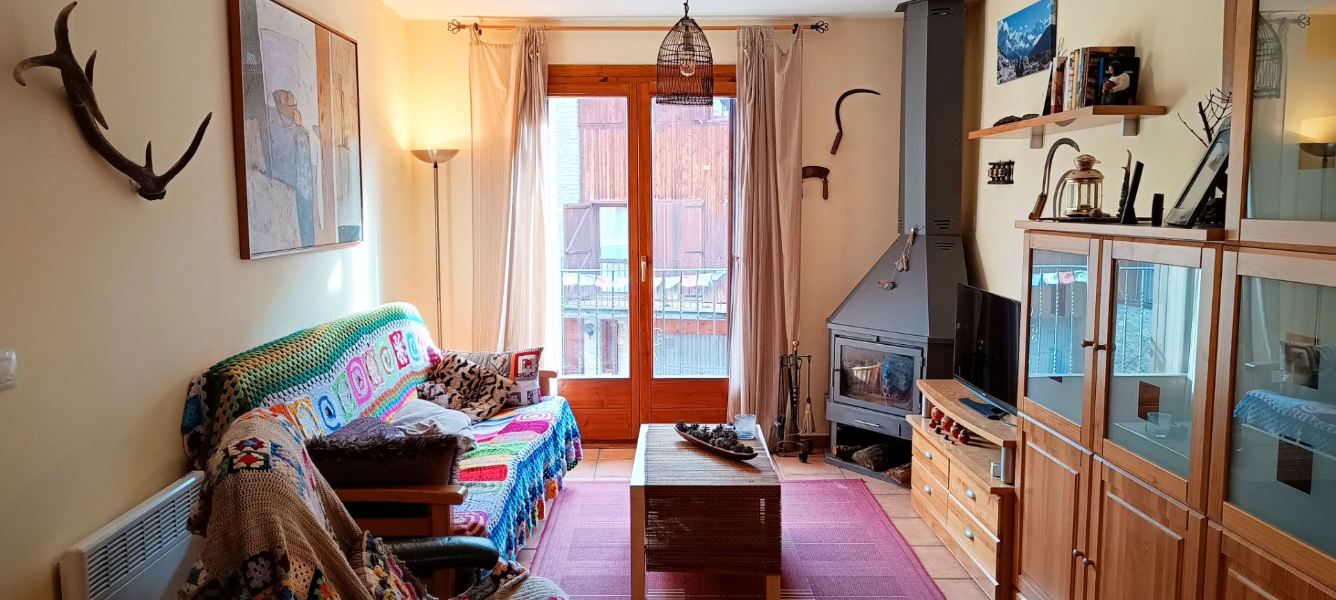 Living room of Apartment for sale in Vall de Cardós  with Heating, Parquet flooring and Storage room