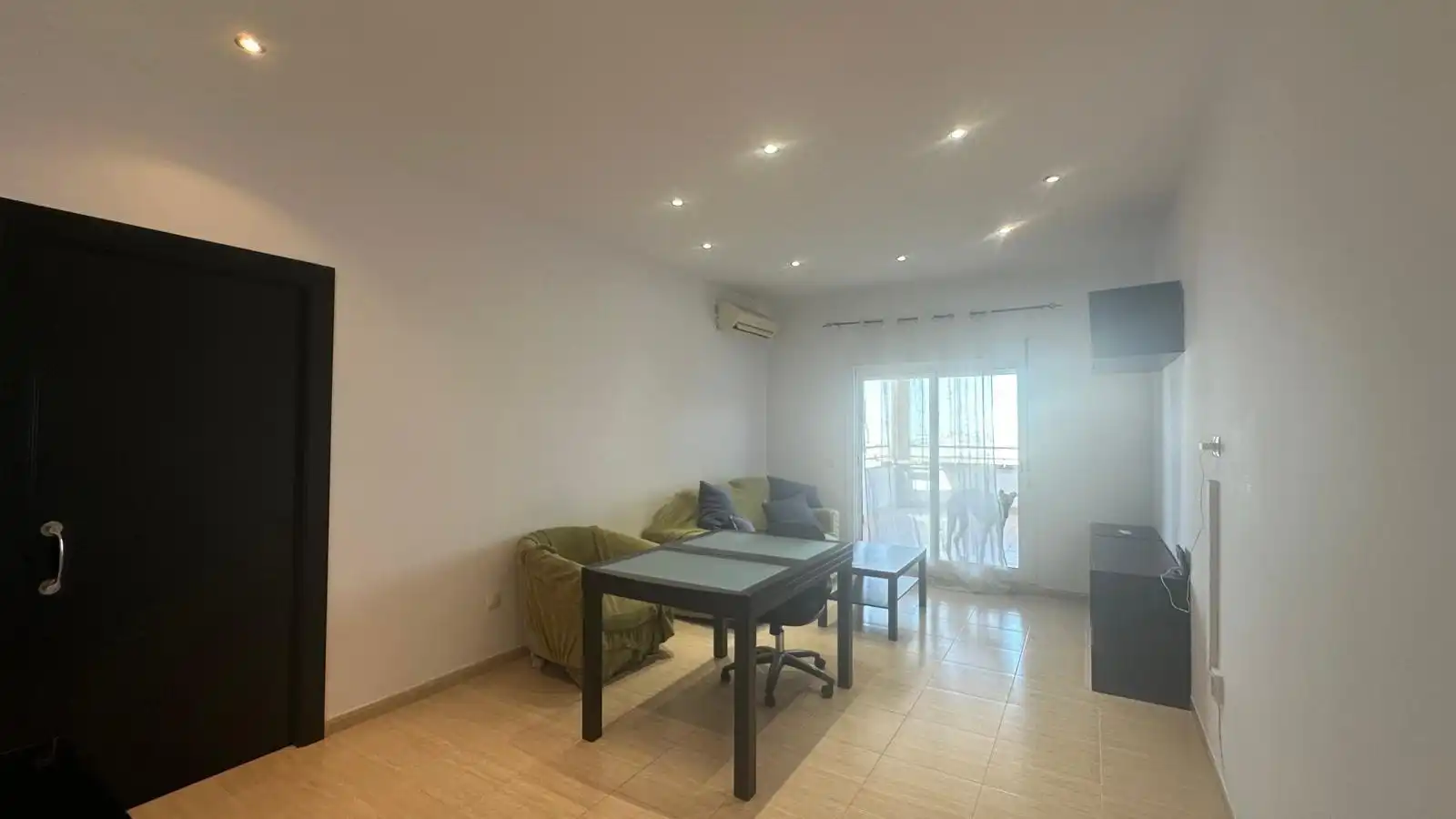 Living room of Attic for sale in Roquetas de Mar  with Private garden and Terrace