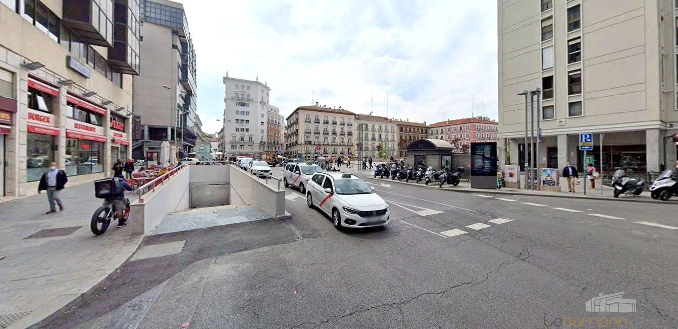 Exterior view of Study for sale in  Madrid Capital  with Furnished