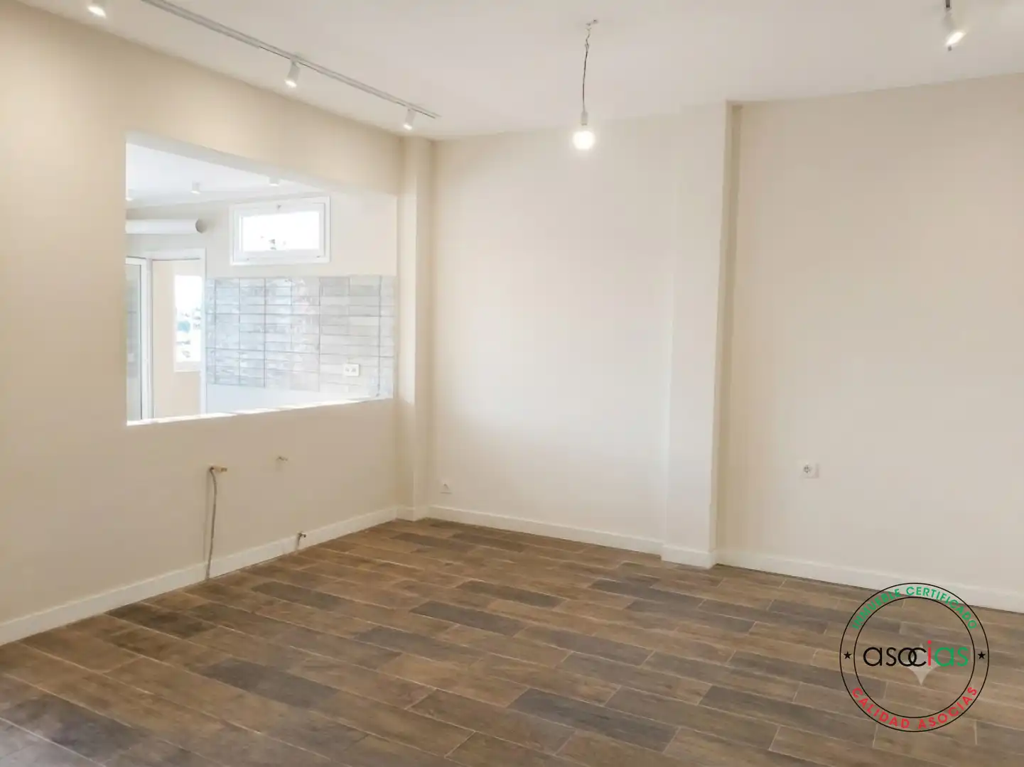 Piso de alquiler en Gijón  con Jardín privado, Parquet y Terraza