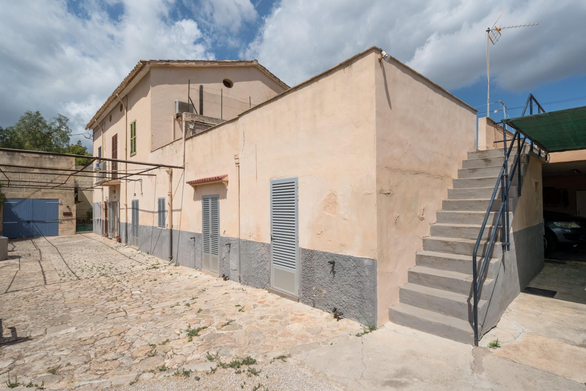 Exterior view of Planta baja for sale in  Palma de Mallorca  with Air Conditioner, Private garden and Storage room