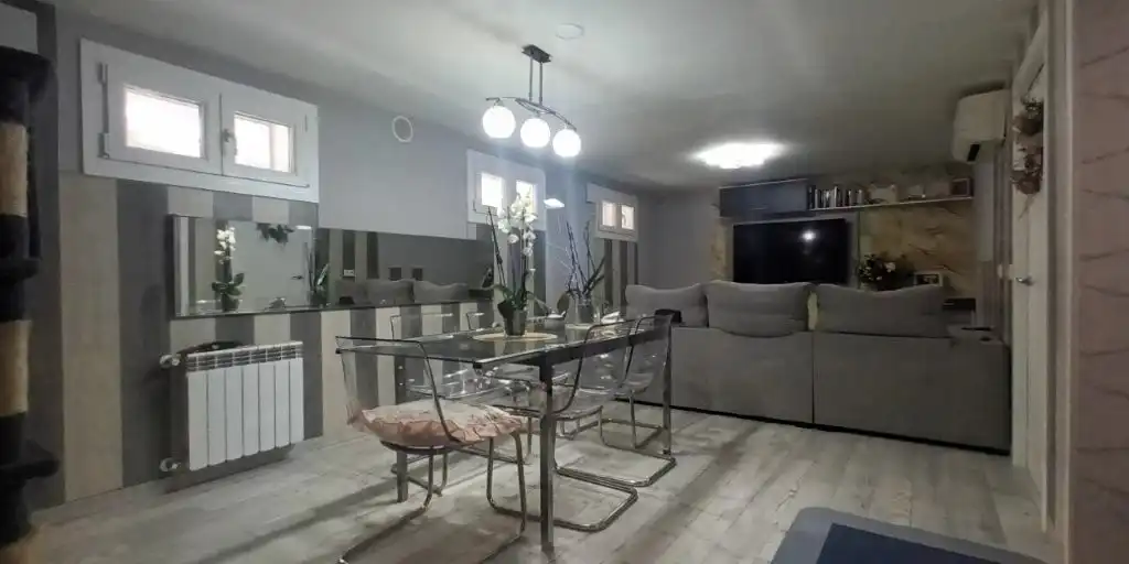 Living room of Duplexes for sale in Madrid  with Air Conditioner, Heating and Storage room