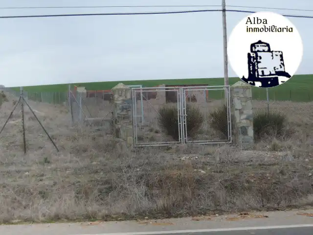Terreny rústic en venda a Alba de Tormes