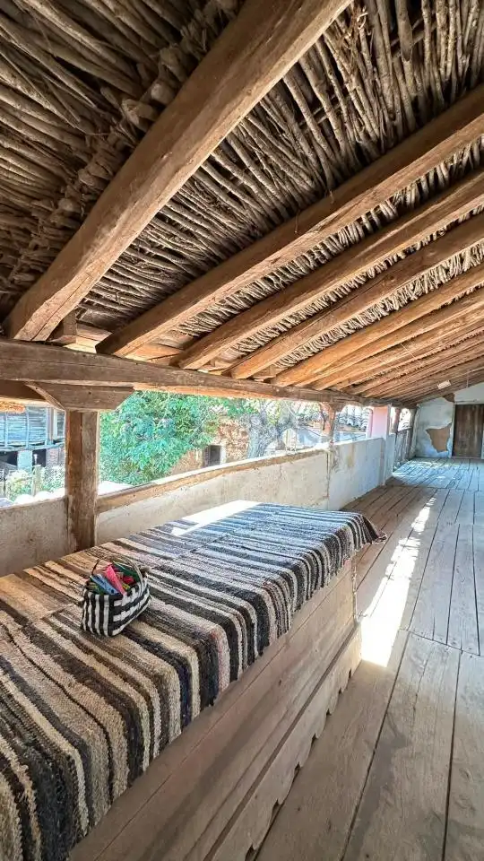 Terrassa de Finca rústica en venda en Chozas de Abajo amb Calefacció, Jardí privat i Moblat