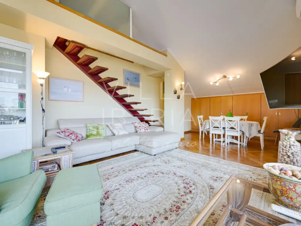 Sala de estar de Apartamento en venta en Castell d'Aro, Platja d'Aro i s'Agaró con Aire acondicionado, Calefacción y Terraza