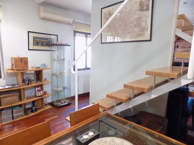 Dúplex en Venta en Calle de San Pedro Mártir en Embajadores - Lavapiés