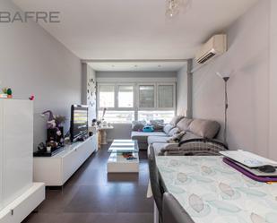 Living room of Flat for sale in  Madrid Capital  with Air Conditioner