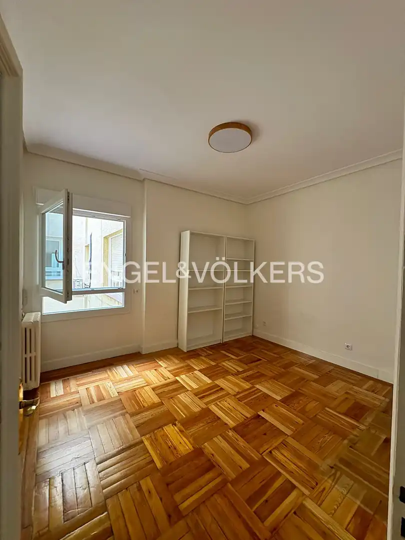 Habitación de Piso en venta en Madrid con Aire acondicionado, Calefacción y Parquet