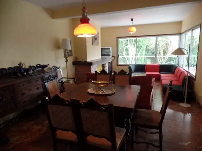 Menjador de Casa o xalet en venda en Culleredo amb Jardí privat, Parquet i Terrassa