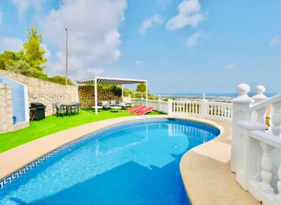Swimming pool of Houses for rent in Dénia  with Air Conditioner, Heating and Private garden