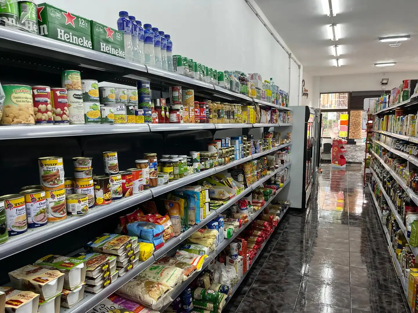 Local en traspaso en Los Realejos con Amueblado