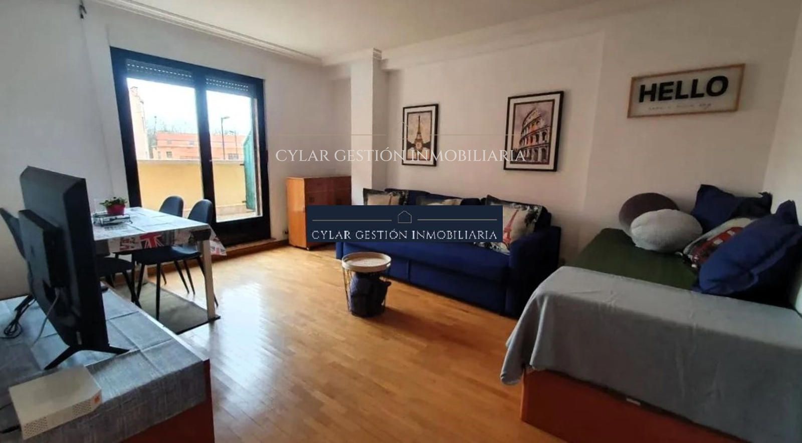 Living room of Flat to rent in Salamanca Capital  with Heating, Terrace and Furnished