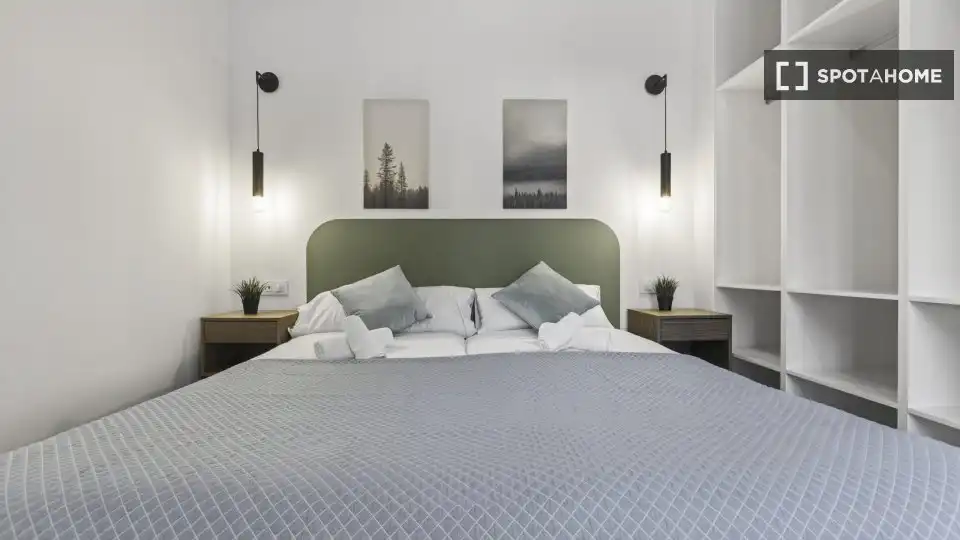 Habitación de Apartamento para compartir en Sevilla con Aire acondicionado, Terraza y Amueblado