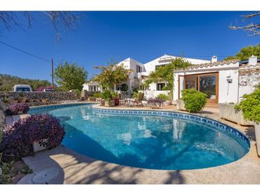 Casa rústica amb piscina en venda a Son Vilar - Trepucó