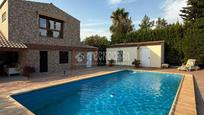 Swimming pool of House or chalet for sale in Alcalá de Guadaira  with Air Conditioner, Storage room and Swimming Pool