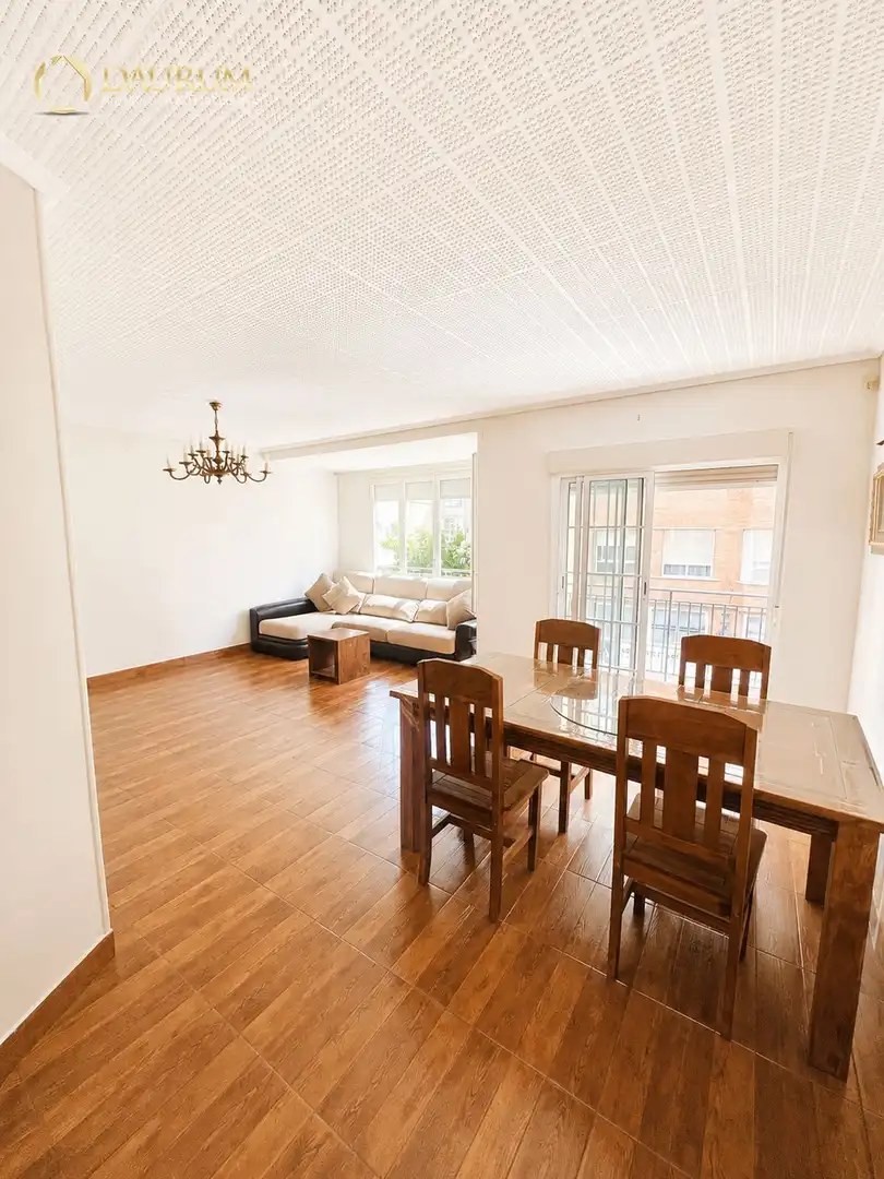 Flat with lift for sale in CALLE JUAN RAMON JÍMENEZ, imagen 5