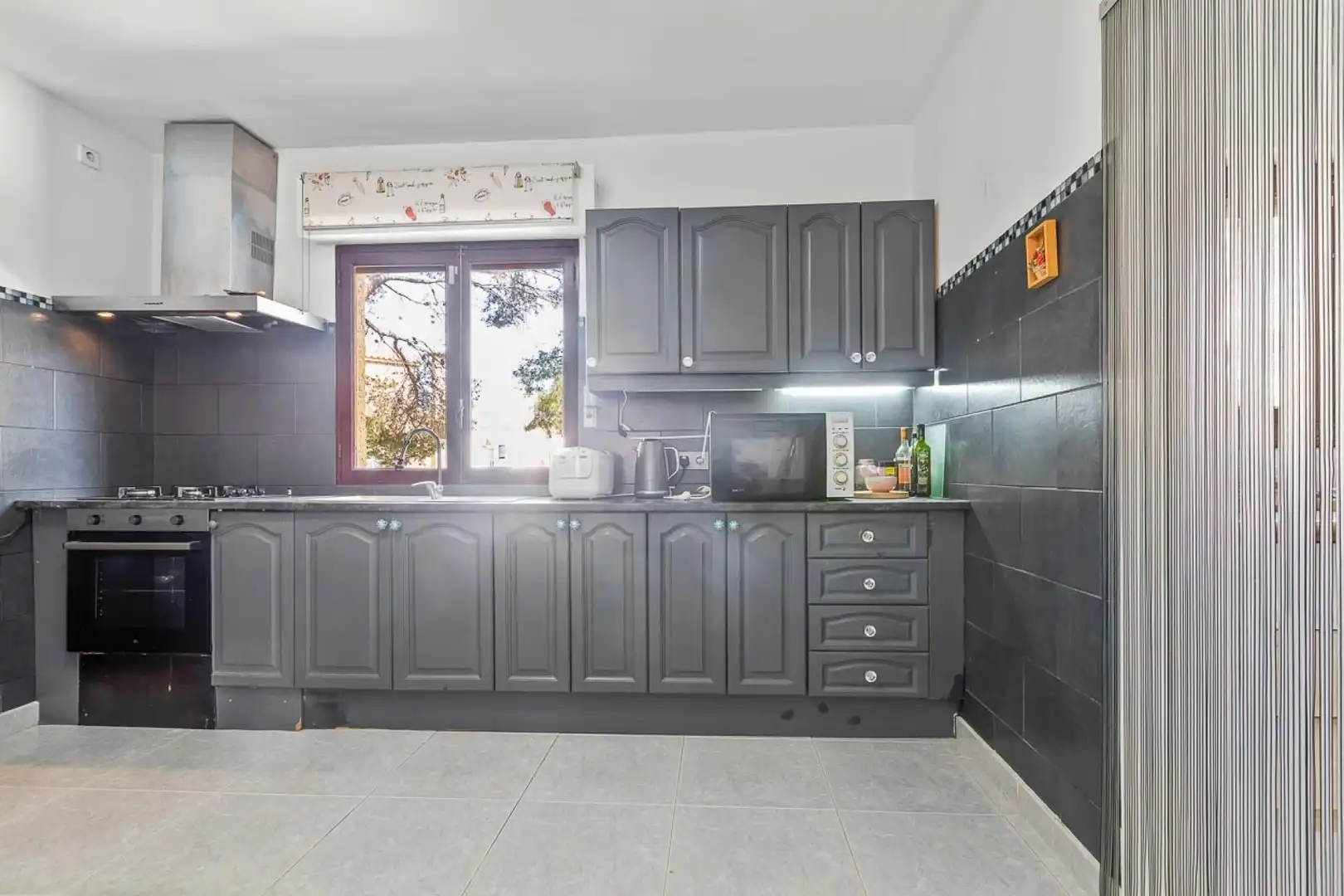 Cuina de Casa o xalet en venda en Orihuela amb Aire condicionat, Jardí privat i Terrassa
