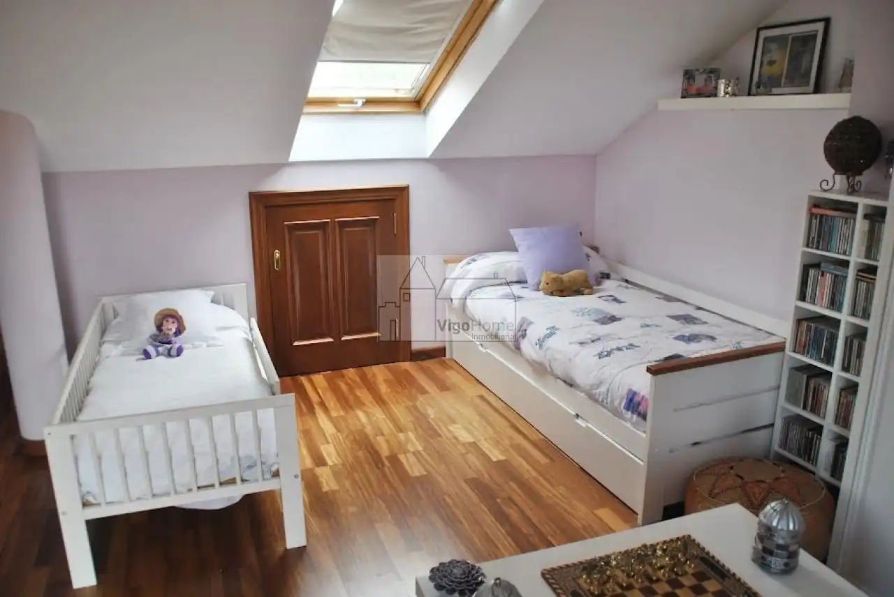 Bedroom of Houses for sale in Cangas   with Heating, Private garden and Terrace