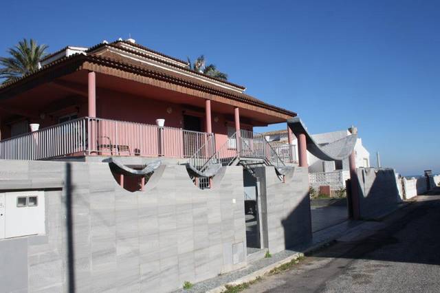 Casa-chalet en Venta en El Marenyet