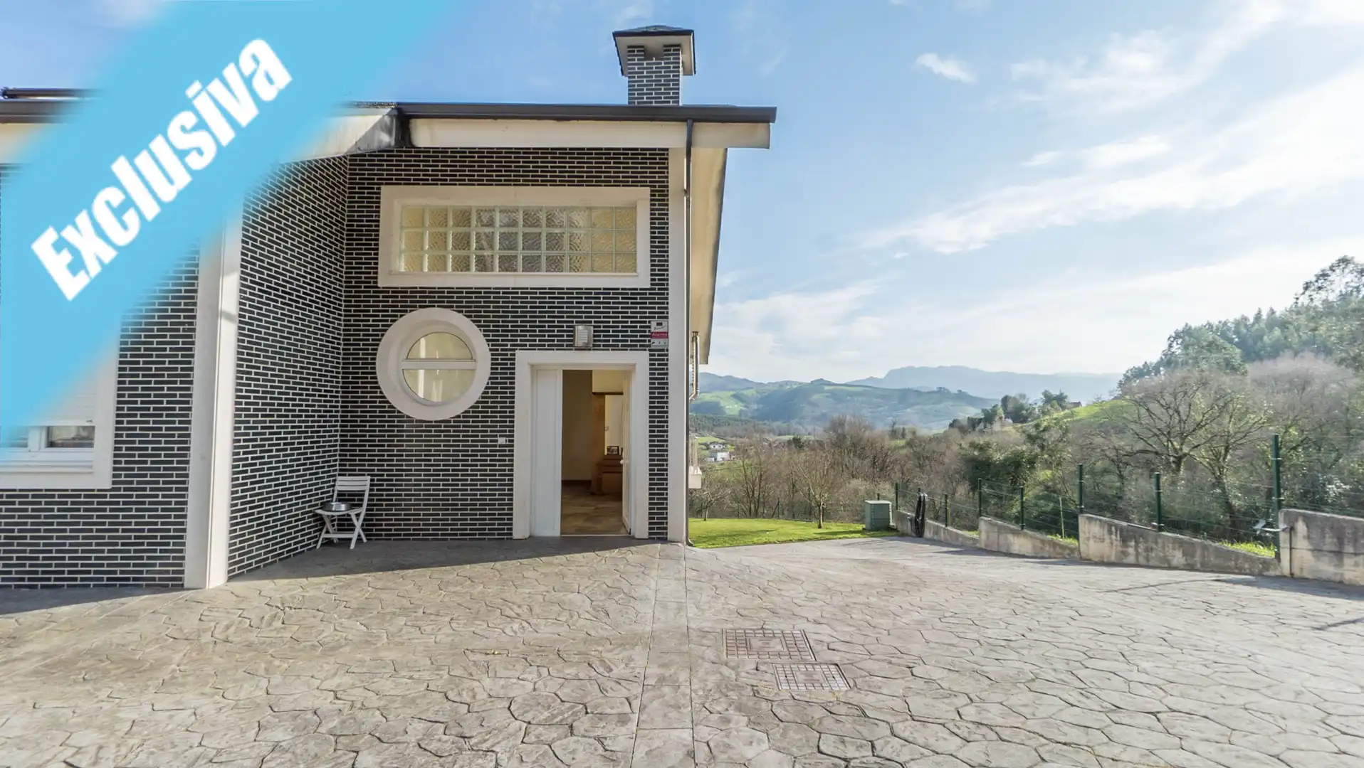 Exterior view of Houses for sale in Bárcena de Cicero  with Air Conditioner, Heating and Private garden