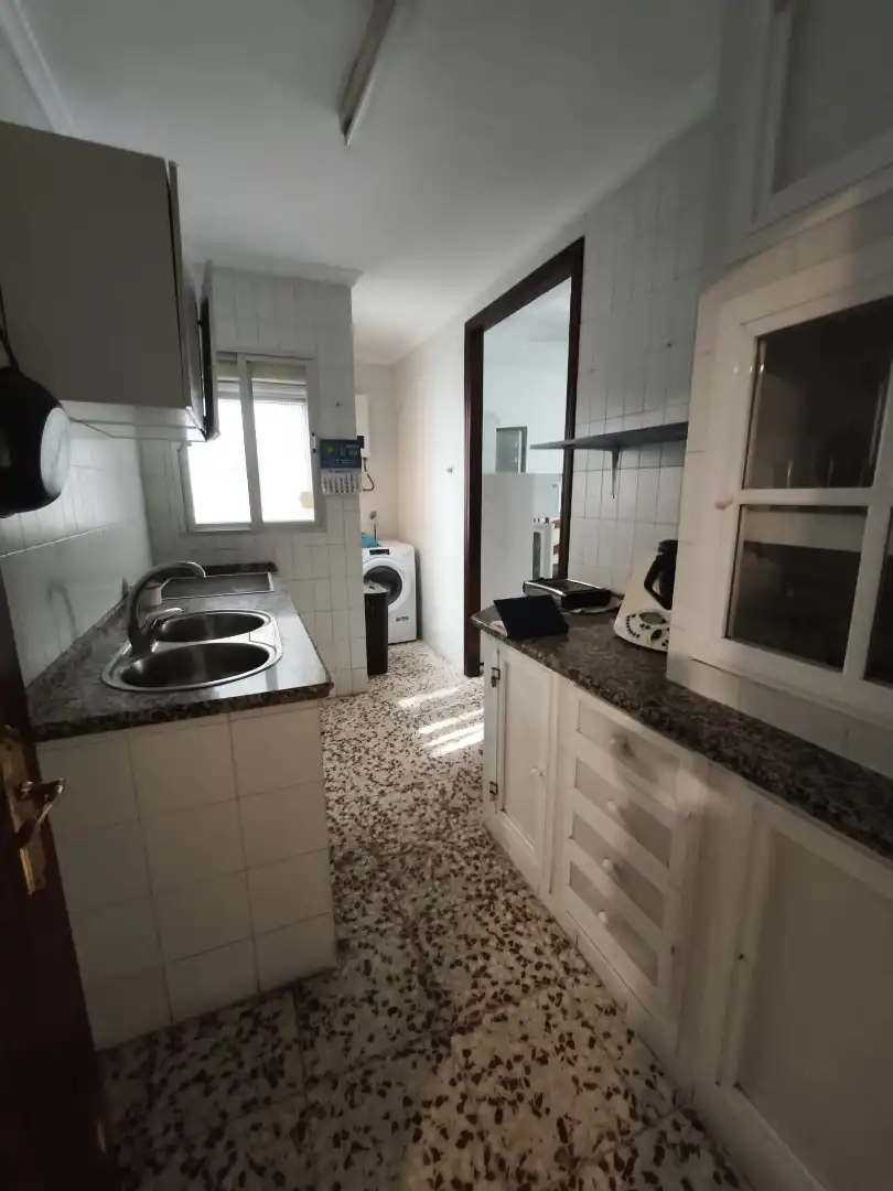 Cuina de Pis en venda en Sevilla amb Aire condicionat, Calefacció i Terrassa