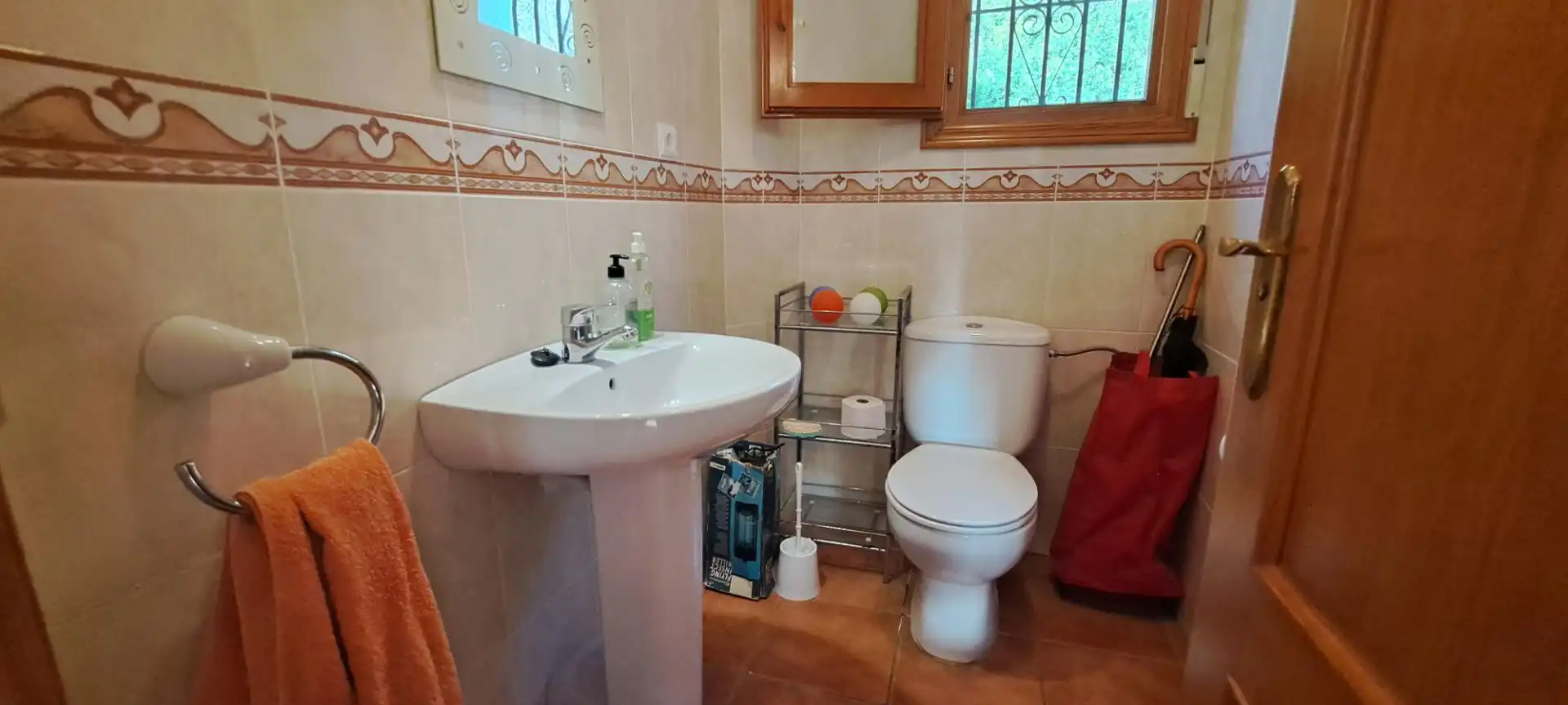 Bathroom of Houses for sale in L'Atzúbia  with Air Conditioner, Heating and Terrace